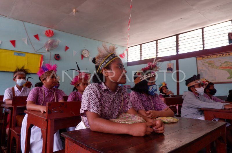 PENGENALAN BUDAYA PAPUA SEJAK DINI | ANTARA Foto