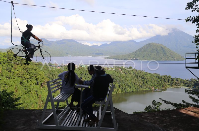 Liburan Isa Al Masih di Puncak Fitu Danau Ngade Ternate