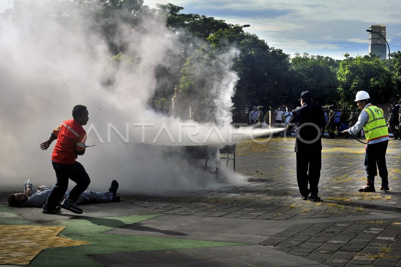 BUDAYA KESELAMATAN KERJA | ANTARA Foto