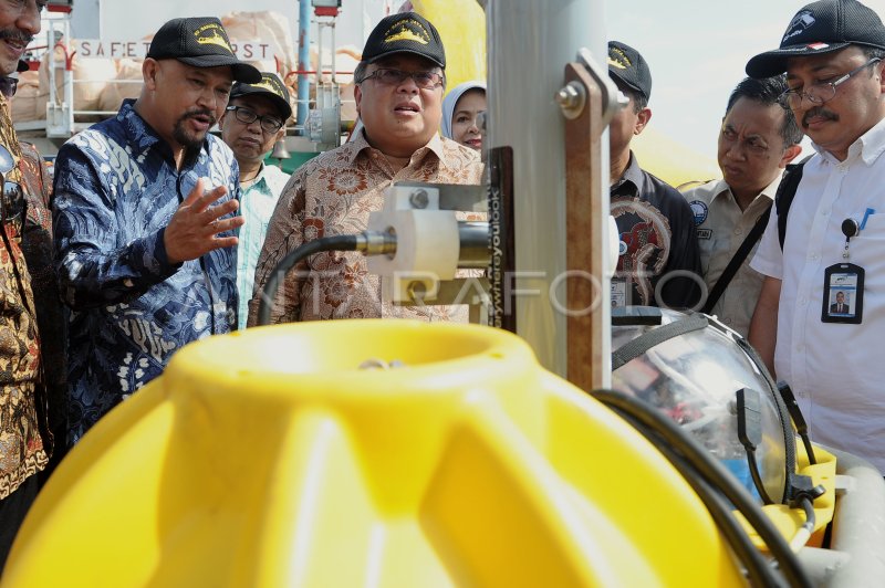PELUNCURAN ALAT PERINGATAN DINI TSUNAMI