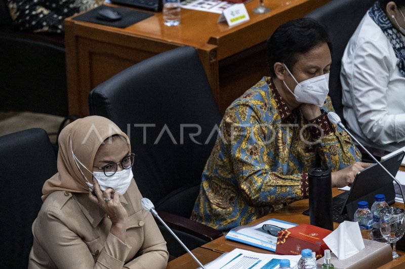 PEMBAHASAN KASUS GAGAL GINJAL AKUT PADA ANAK | ANTARA Foto