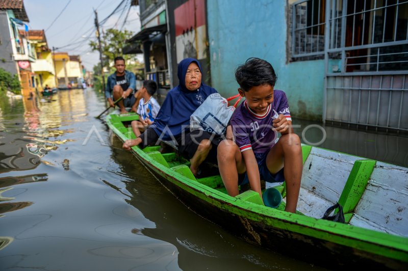 Banjir Di Kabupaten Bandung | ANTARA Foto