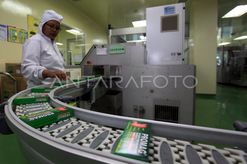 LABA KALBE FARMA | ANTARA Foto