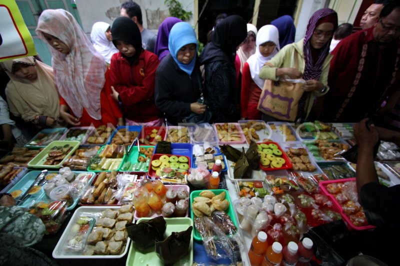 Pasar Sore Ramadhan Di Kauman Antara Foto