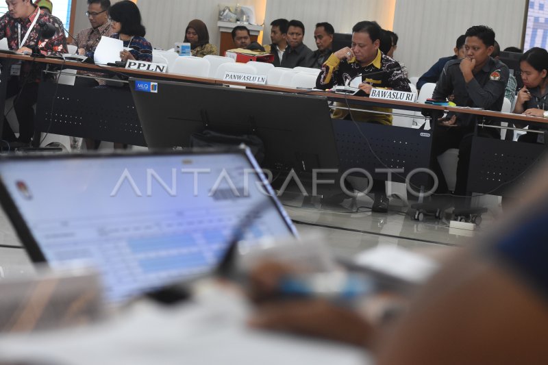 REKAPITULASI HASIL PENGHITUNGAN PEMILU SUARA LUAR NEGERI | ANTARA Foto