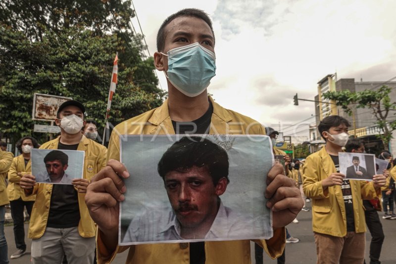 MAHASISWA TUNTUT JAKSA AGUNG TUNTASKAN KASUS PELANGGARAN HAM BERAT ...