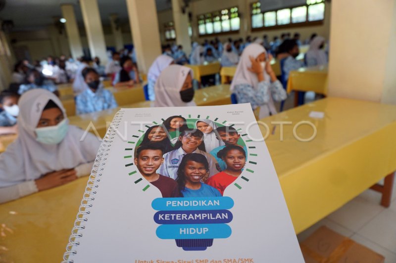 PENCEGAHAN PERUNDUNGAN PADA REMAJA | ANTARA Foto