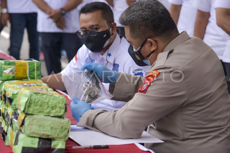 RILIS KASUS NARKOBA JENIS SABU DI MEDAN | ANTARA Foto