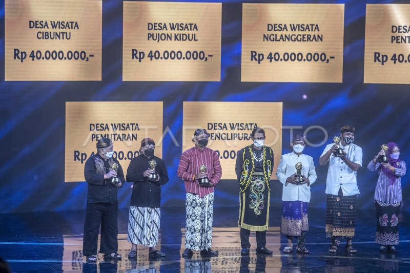 MALAM ANUGERAH DESA WISATA INDONESIA 2021 | ANTARA Foto