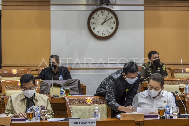 Raker Jaksa Agung Dengan Komisi Iii Dpr Antara Foto