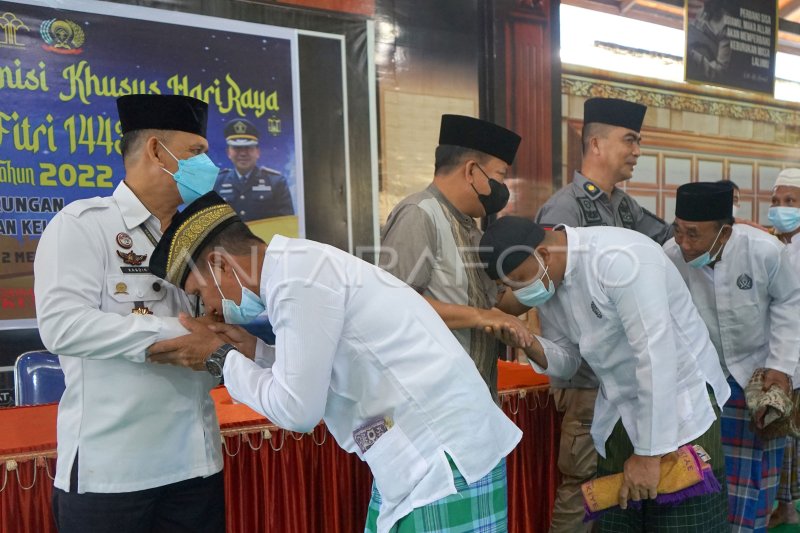 PENYERAHAN REMISI KHUSUS HARI RAYA IDUL FITRI | ANTARA Foto