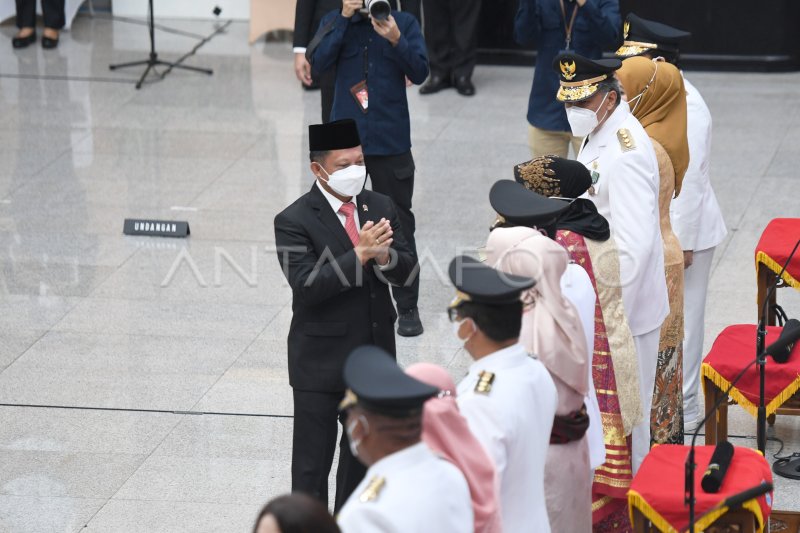 Pelantikan Lima Penjabat Gubernur Antara Foto