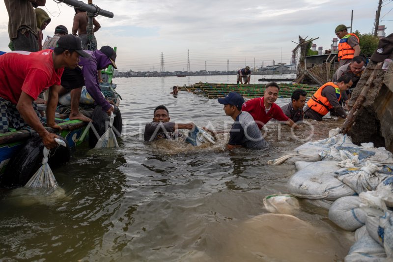 PENANGGULANGAN TANGGUL JEBOL DI KAWASAN PELABUHAN TANJUNG EMAS SEMARANG ...