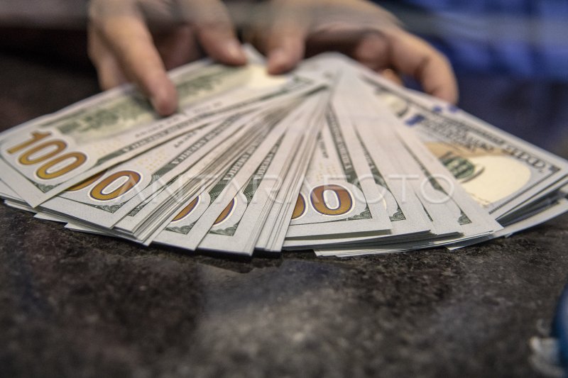 Nilai Tukar Rupiah Terhadap Dolar As Antara Foto Nilai Tukar Rupiah Terhadap Dolar As Antara Foto