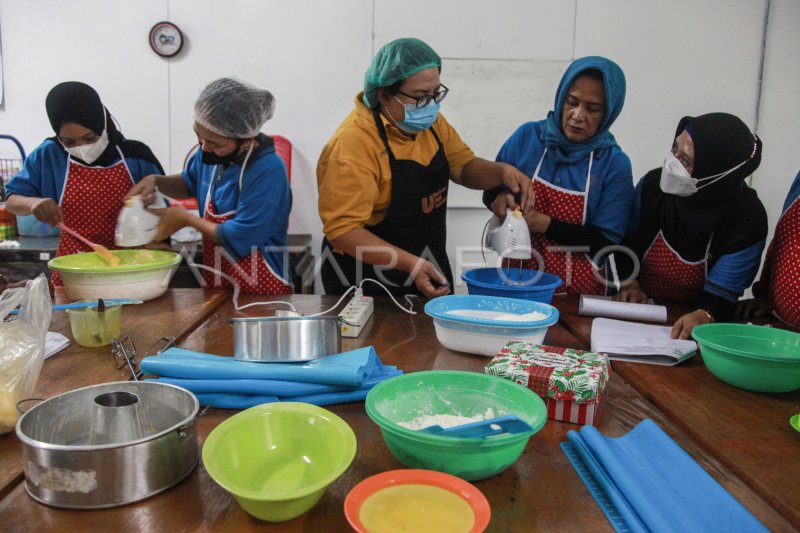 PENDIDIKAN DAN PELATIHAN KERJA BERBASIS KOMPETENSI | ANTARA Foto