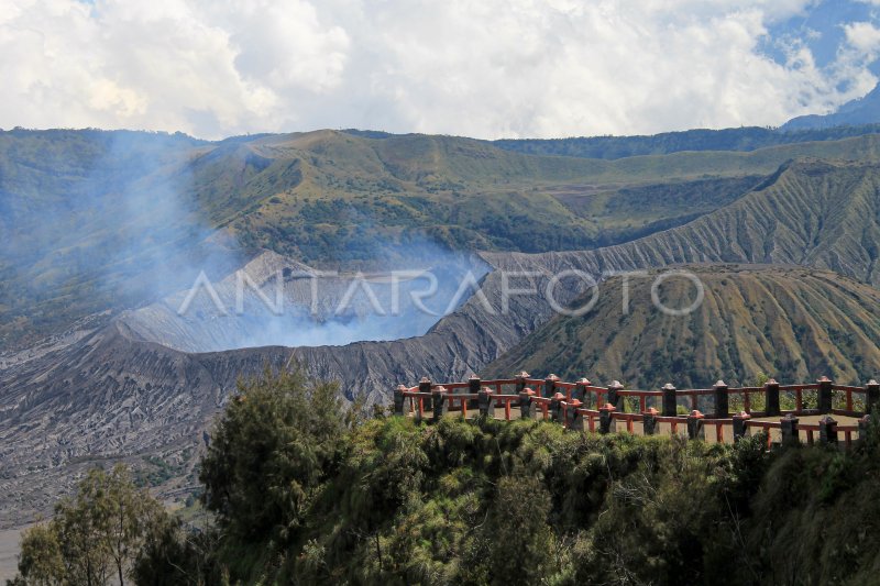 KAWASAN WISATA GUNUNG BROMO DITUTUP SEMENTARA | ANTARA Foto