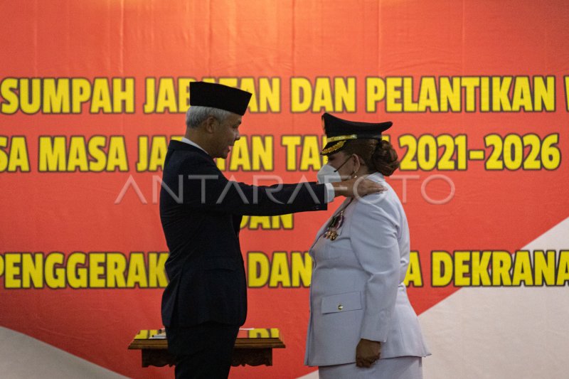 PELANTIKAN WALI KOTA SEMARANG SISA MASA JABATAN 2021-2026 | ANTARA Foto