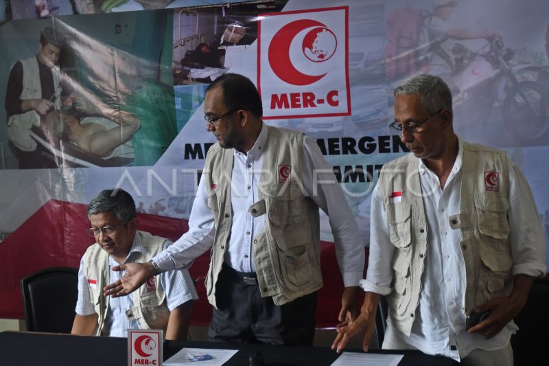 MER-C KIRIM TENAGA MEDIS BANTU KORBAN GEMPA TURKI | ANTARA Foto