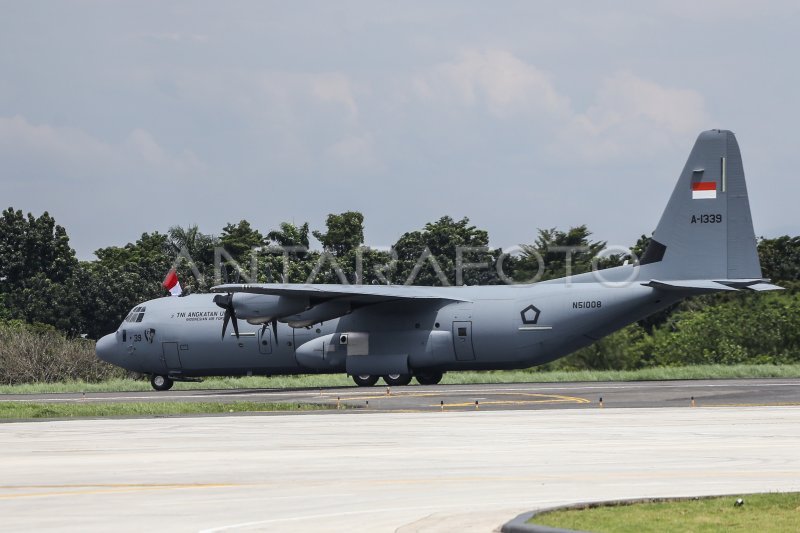 KEDATANGAN PESAWAT C-130J SUPER HERCULES | ANTARA Foto