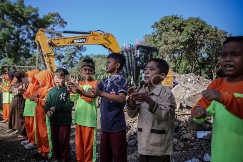 BAKSOS ALUMNI AKABRI 89 DI CIANJUR