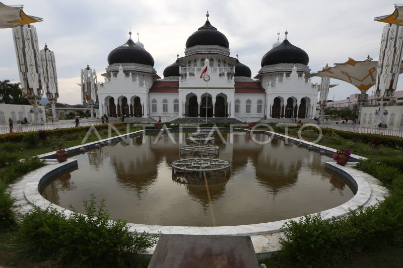 MASJID RAYA BAITURRAHMAN ACEH | ANTARA Foto
