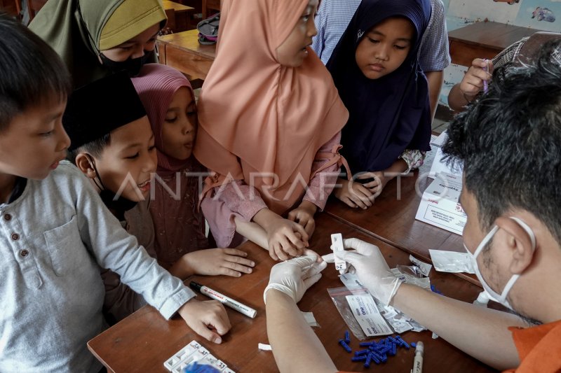 SKRINING PENYAKIT FRAMBUSIA PADA ANAK | ANTARA Foto