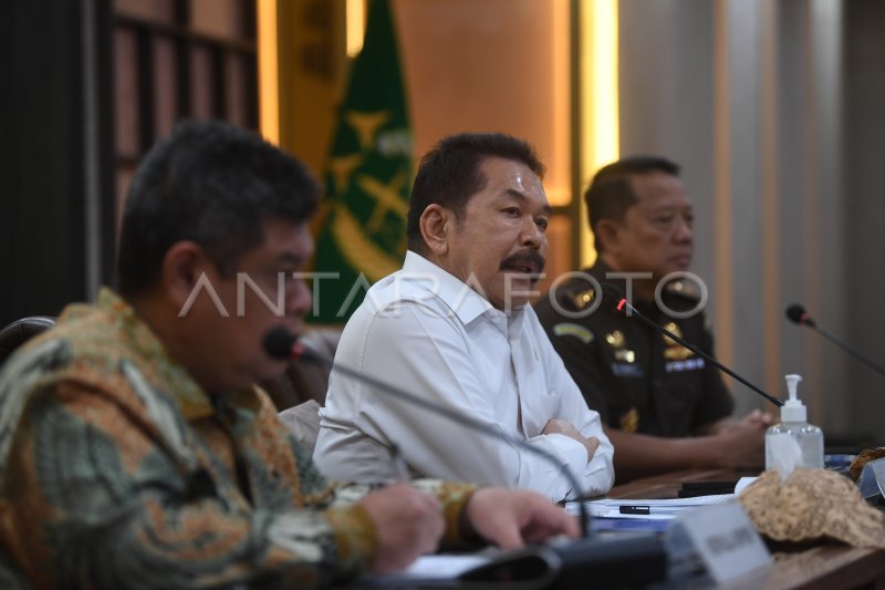 Kasus dugaan korupsi BTS