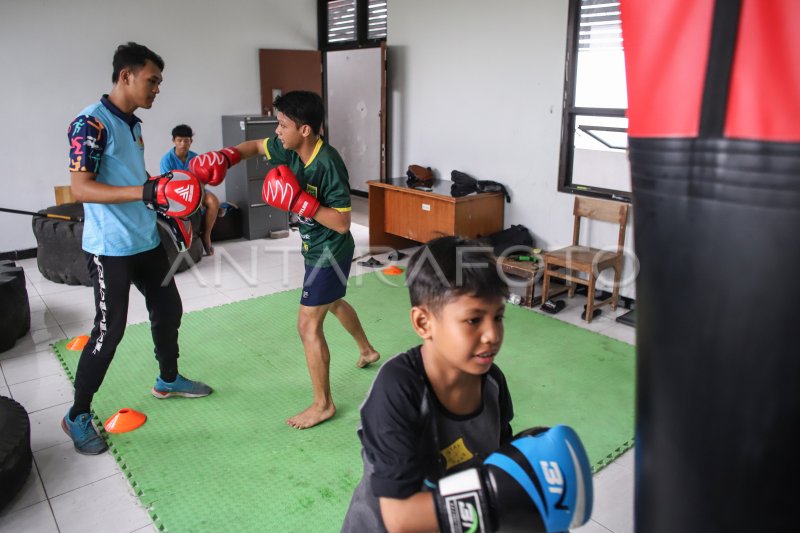 Indonesia di Puncak Inovasi: Mengulik Perkembangan Teknologi Lokal yang Menginspirasi