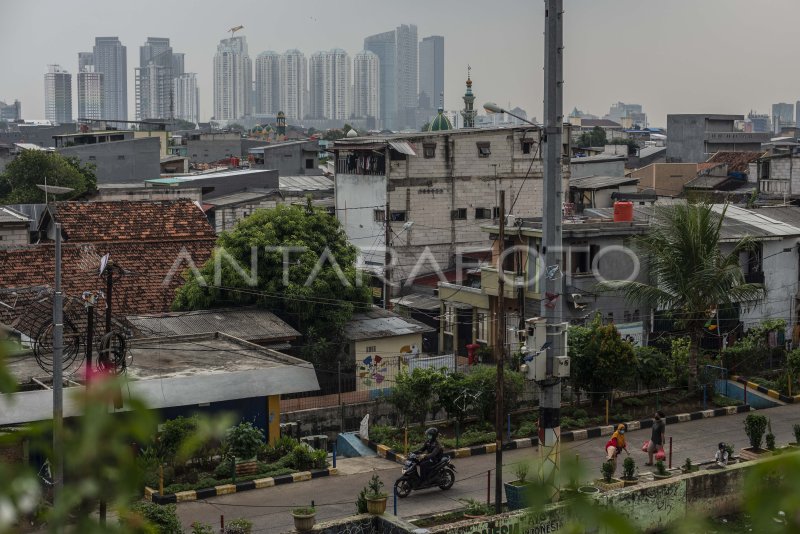 PENERIMAAN PBB-P2 DKI JAKARTA | ANTARA Foto
