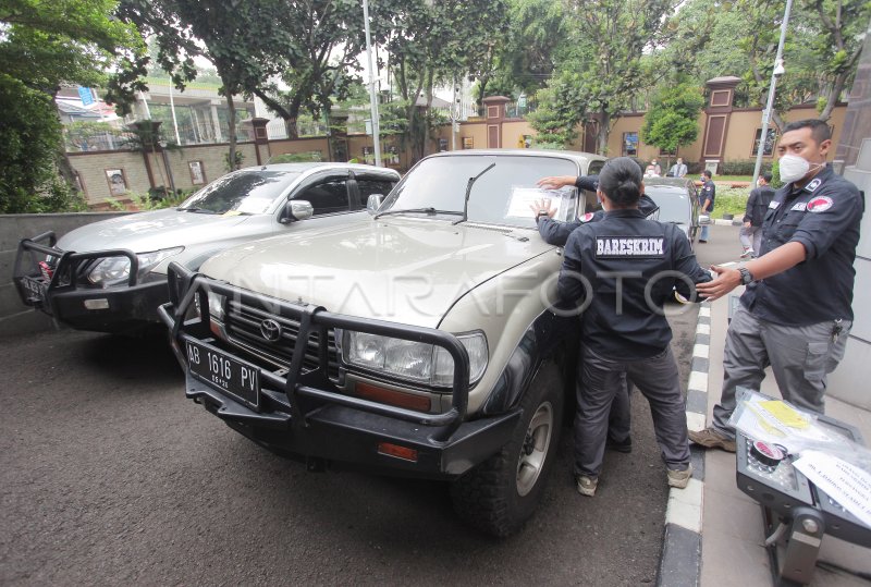 PENGUNGKAPAN TINDAK PIDANA PENCUCIAN UANG | ANTARA Foto