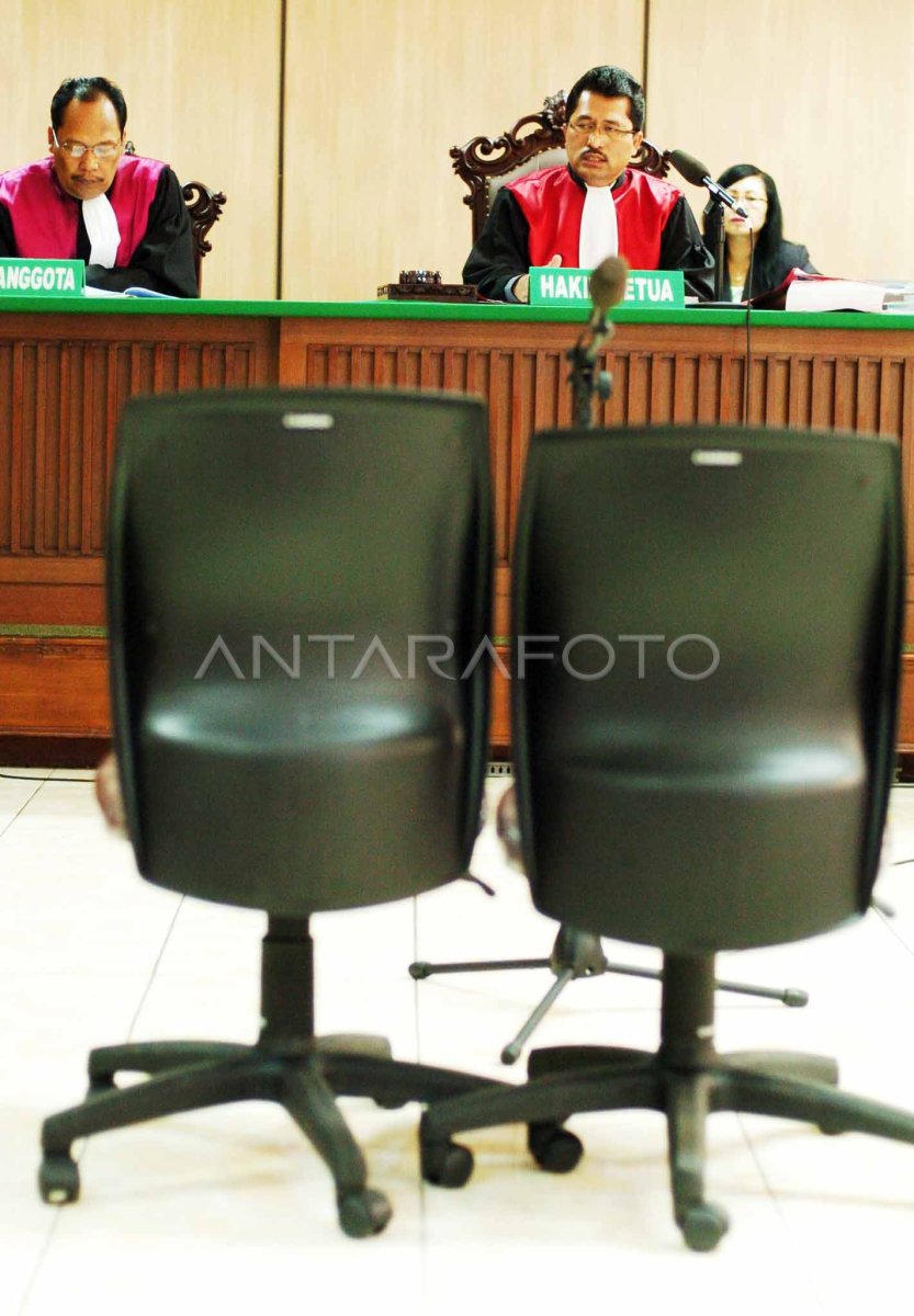 PRIMERA AUDIENCIA