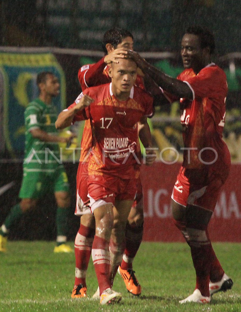 Suporter Persebaya Surabaya dan Semen Padang Inginkan Bernardo Tavares, Kemana Pelatih Portugal Akan Berlabuh?